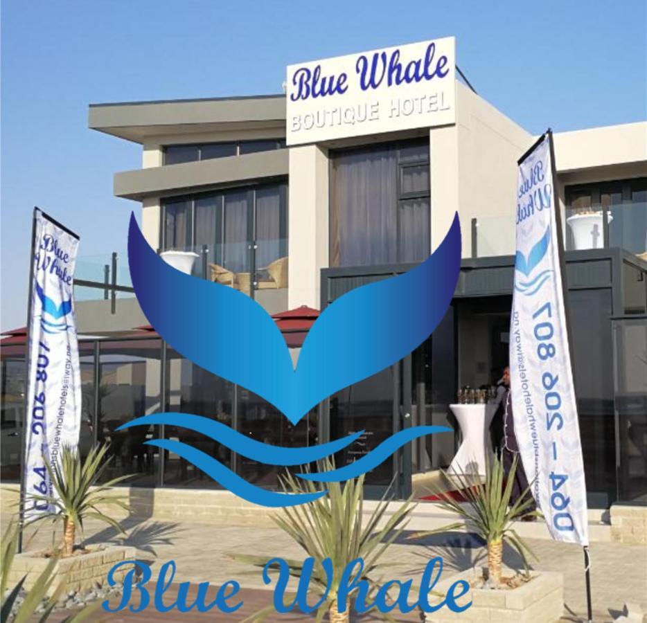 Blue Whale Hotels Уолфиш Бей Екстериор снимка